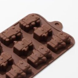 Форма для льда и шоколада Доляна «Роботы», 21×11×1,5 см, 12 ячеек