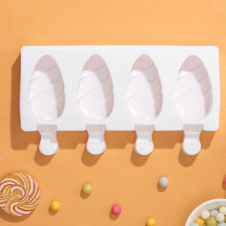 Форма для леденцов и мороженого «Клубника со сливками», 19,5×11,5 см, 4 ячейки (6,7×3,7 см), цвет МИ