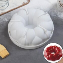 Форма для муссовых десертов и выпечки Доляна «Цветочное лакомство», 19,5×5,5 см, силикон, цвет белый