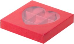 Коробка для конфет с окошком сердце 155*155*30 мм (9) (красная матовая