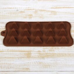 Форма для шоколада, 15 ячеек, 21х10,5х2,5 см &quot;Треугольнички&quot;
