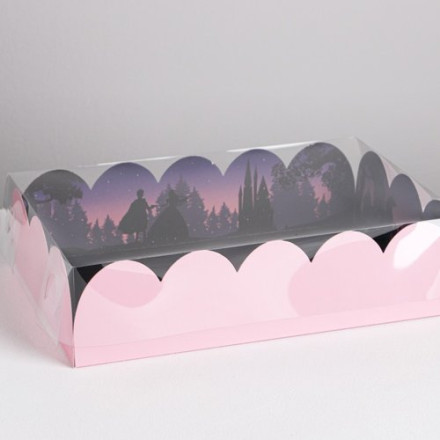 Коробка подарочная с PVC-крышкой 20 × 30 × 8 см