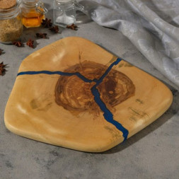 Сервировочная доска для подачи березовая &quot;Сердечко&quot; эпоксидная смола, D=37 см