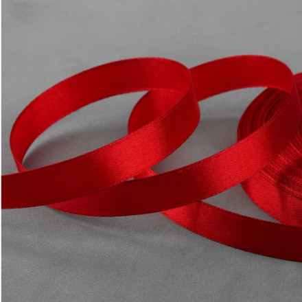 Лента атласная, 12 мм × 33 ± 2 м, цвет красный №065